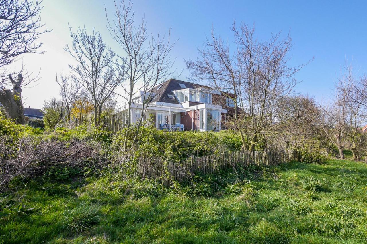 Overnachten onder de Lange Jaap Den Helder Exterior foto